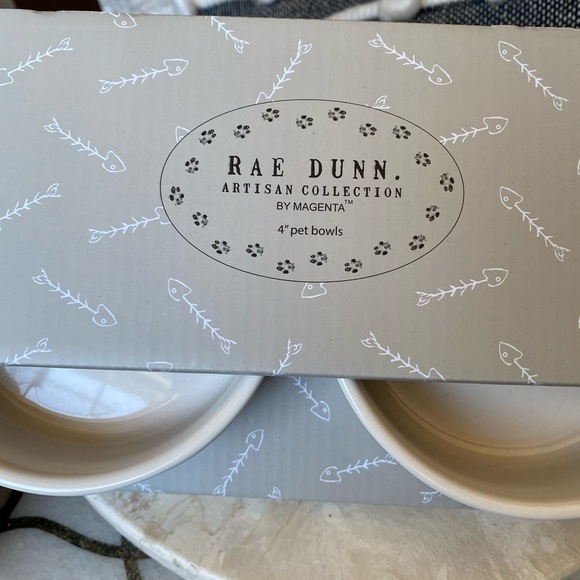 ❌SOLD❌. Rae Dunn Cat Bowl Set - Picture 3 of 5